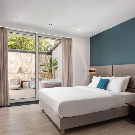 Sette Suites & Rooms - Adults Only Xylokastro Exterior photo